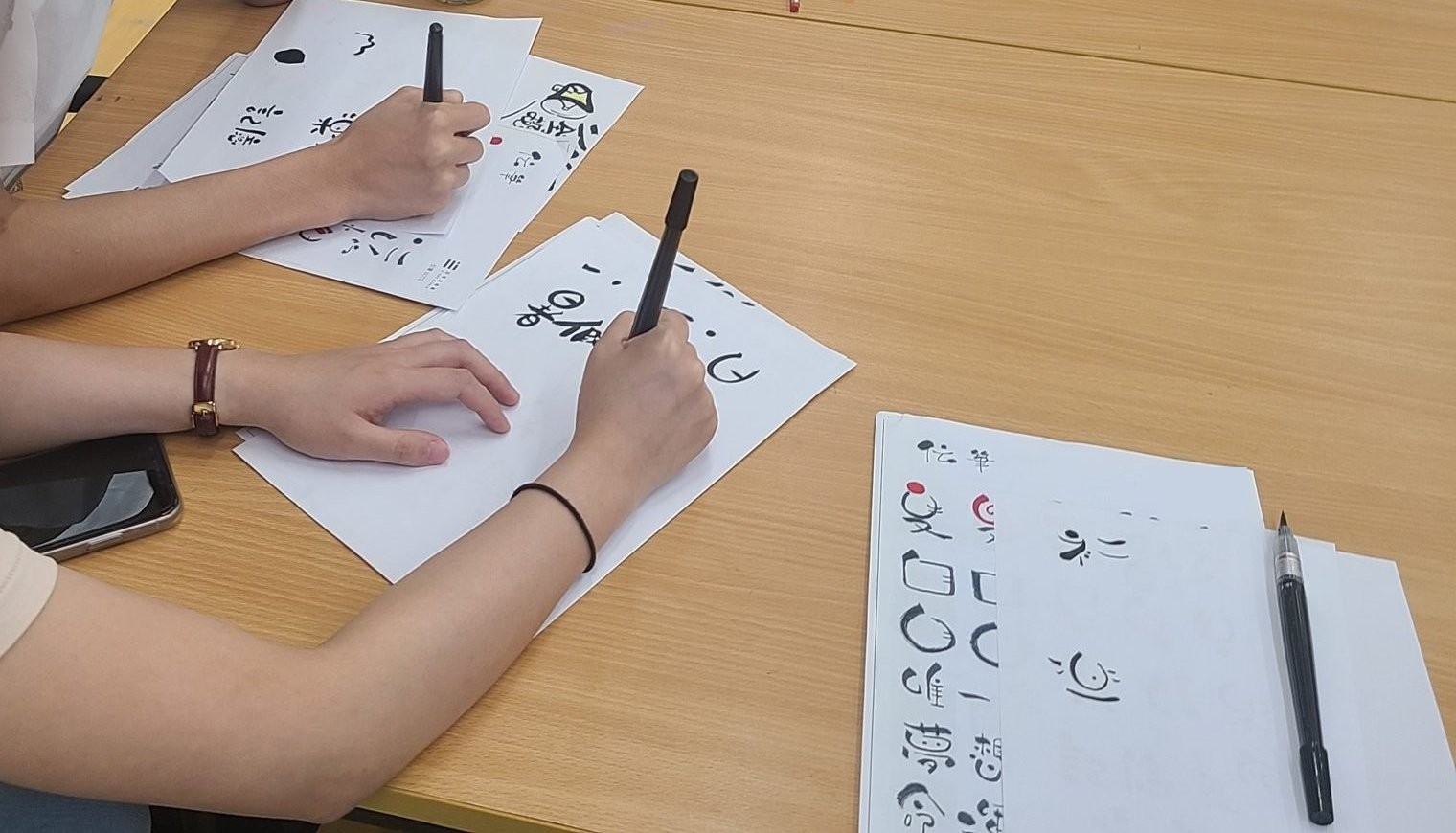 學校書法課堂
